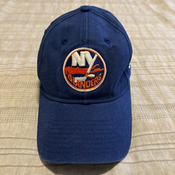 New Era New York Islanders Fitted Hat - Picture 1 of 6